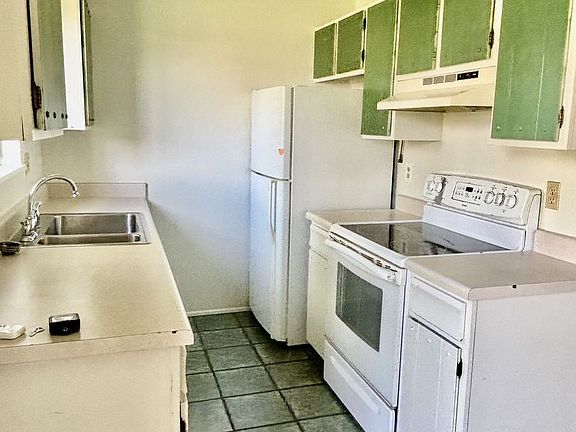 2nd image of 2701 Harvard St #D2
