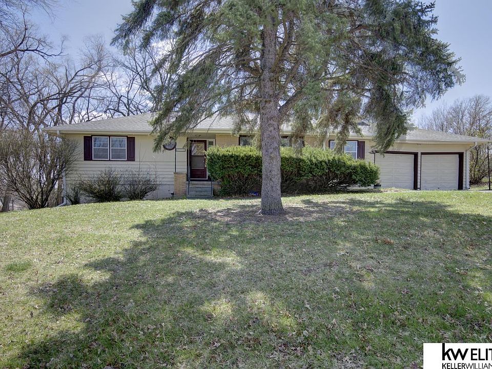1st image of 4711 Emiline St