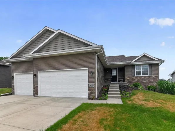 965 N Perry Parkway, Oregon, WI 53575