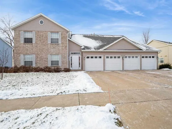 6109 Greenbriar Ln SW Unit C, Cedar Rapids, IA 52404