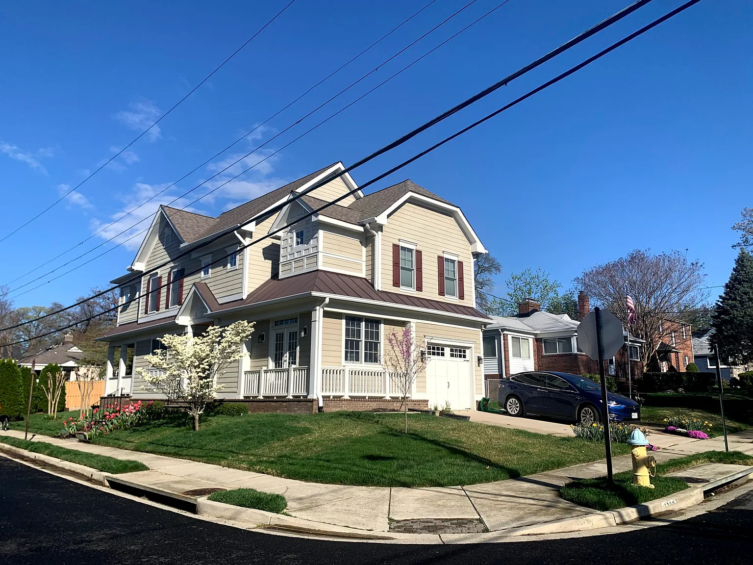 4 bed, 3600 sqft, $1,700 — Photo 1