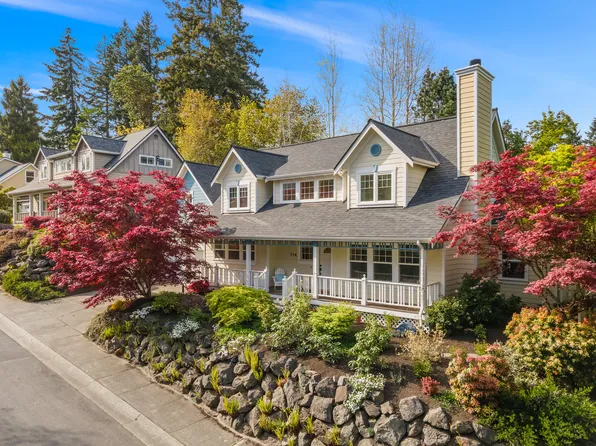 756 NE Brookcliff Ln, Bainbridge Island, WA 98110