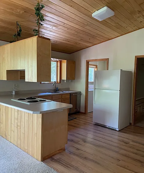 14351 N Lakeshore Dr — Photo 6