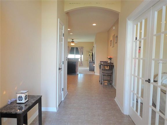 3rd image of 520 Highland Meadows Ave