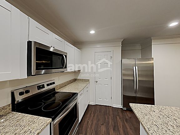 3rd image of 12410 Cumberland Cove Dr