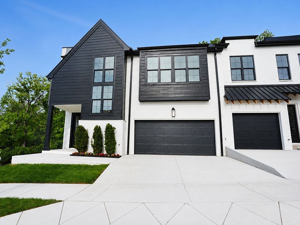 1st image of 115 Shadow Springs Dr #115