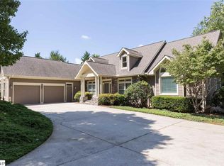 15 Crown Ridge Rd, Travelers Rest, SC 29690