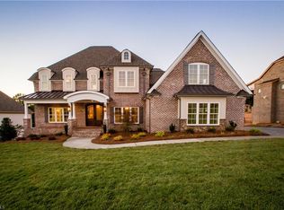1042 Heron Ridge Rd, Winston Salem, NC 27106