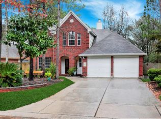 26 Lamps Glow Pl, Spring, TX 77382