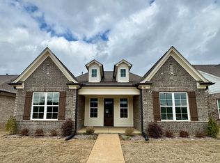 582 Bolivar Dr, Nesbit, MS 38651