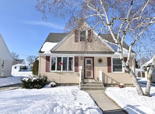 2763 S 63rd St, Milwaukee, WI 53219