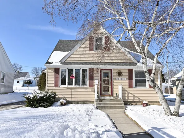 2763 S 63rd St, Milwaukee, WI 53219