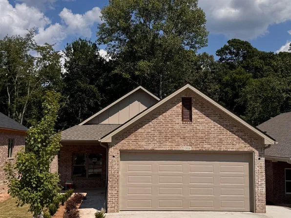 13518 Teton Dr, Little Rock, AR 72211