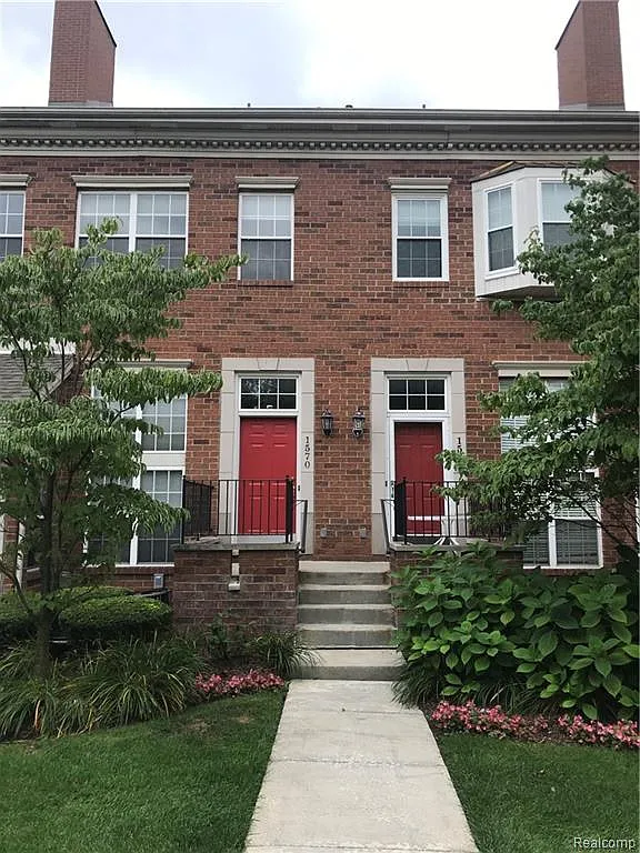 1570 Maryland Club Dr #1 photo 1