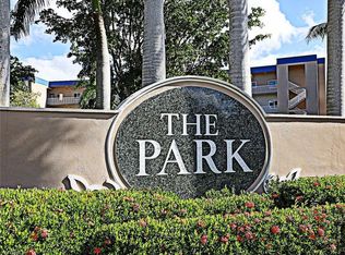 14901 Park Lake Dr APT 102, Fort Myers, FL 33919