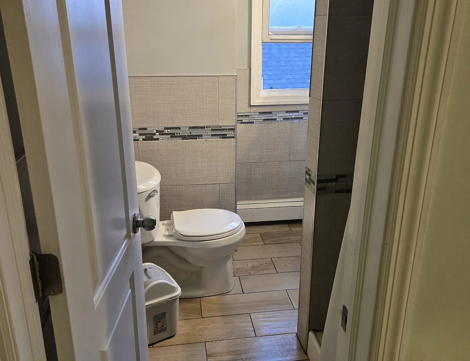 1 bed, 969 sqft, $1,950 — Photo 4