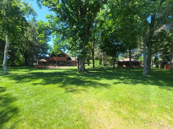 24706 Peavy Ln, Hillman, MN 56338