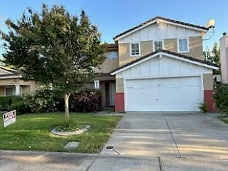 3808 Des Moines Dr Photo 1
