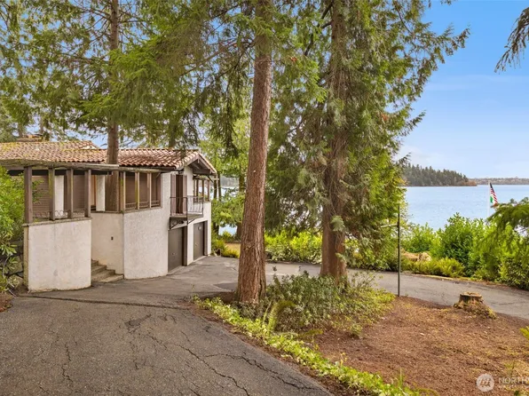 5265 West Mercer Way, Mercer Island, WA 98040