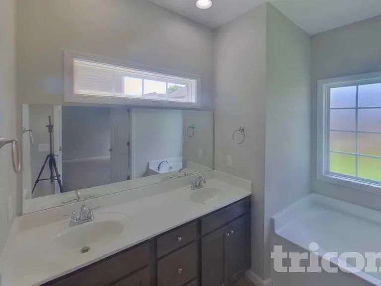 4127 Effie Seward Dr — Photo 9