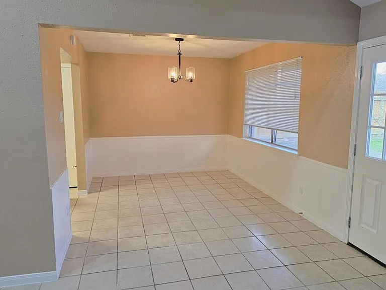 2327 Shadbury Ct — Photo 26