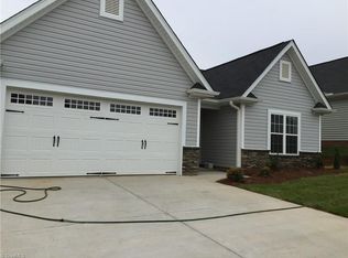 5836 Sycamore Glen Rd, Greensboro, NC 27405