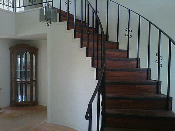 4th image of 1324 Vista De Oro Dr