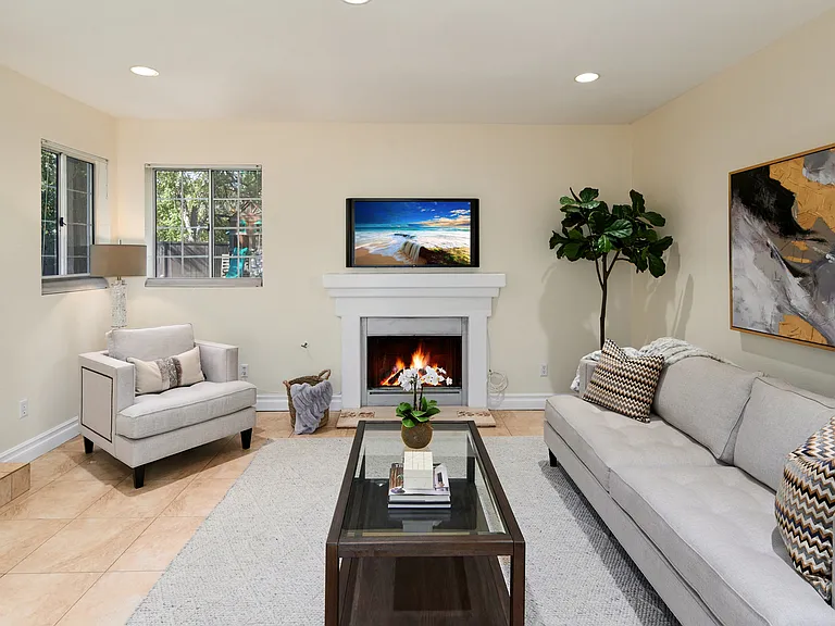 4345 Willow Glen St — Photo 34