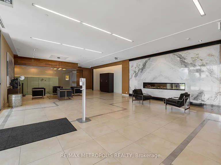 15 Zorra St #503 — Photo 24