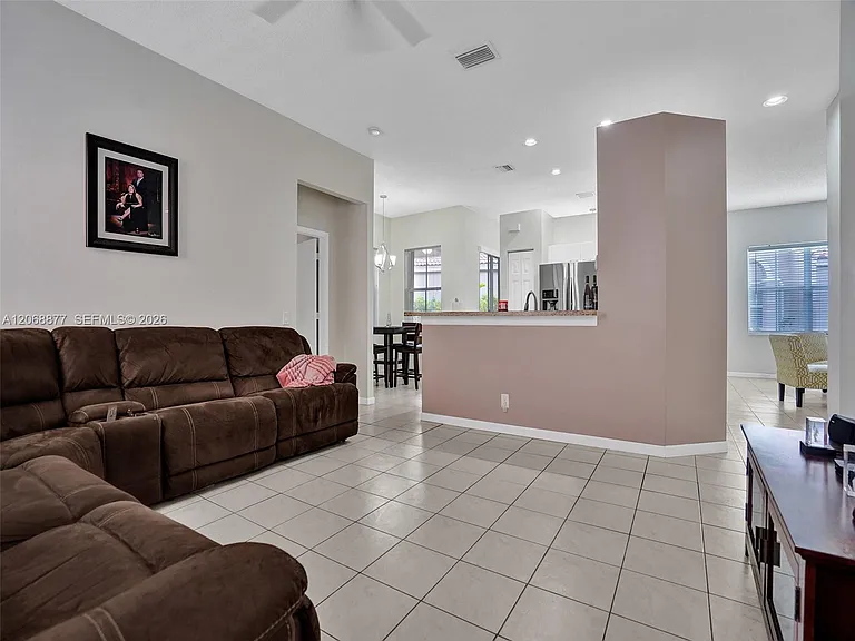 938 Bluewood Ter — Photo 19