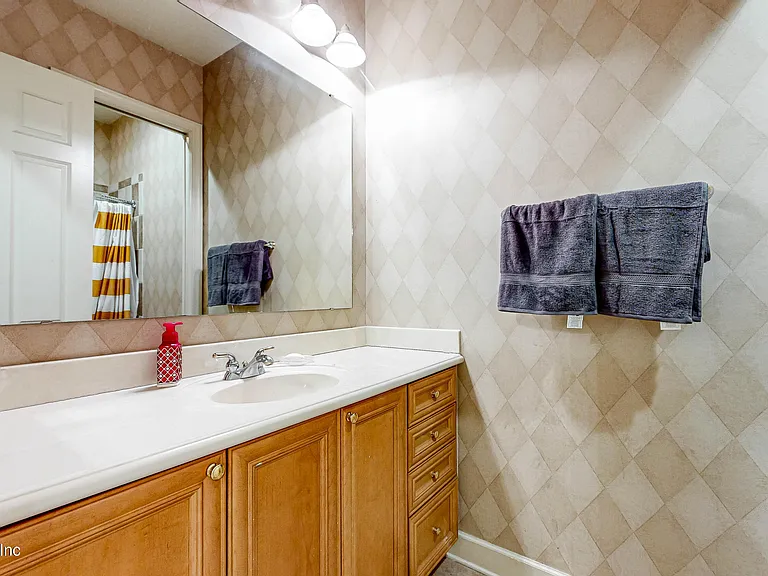 5549 Steamboat Rd — Photo 47