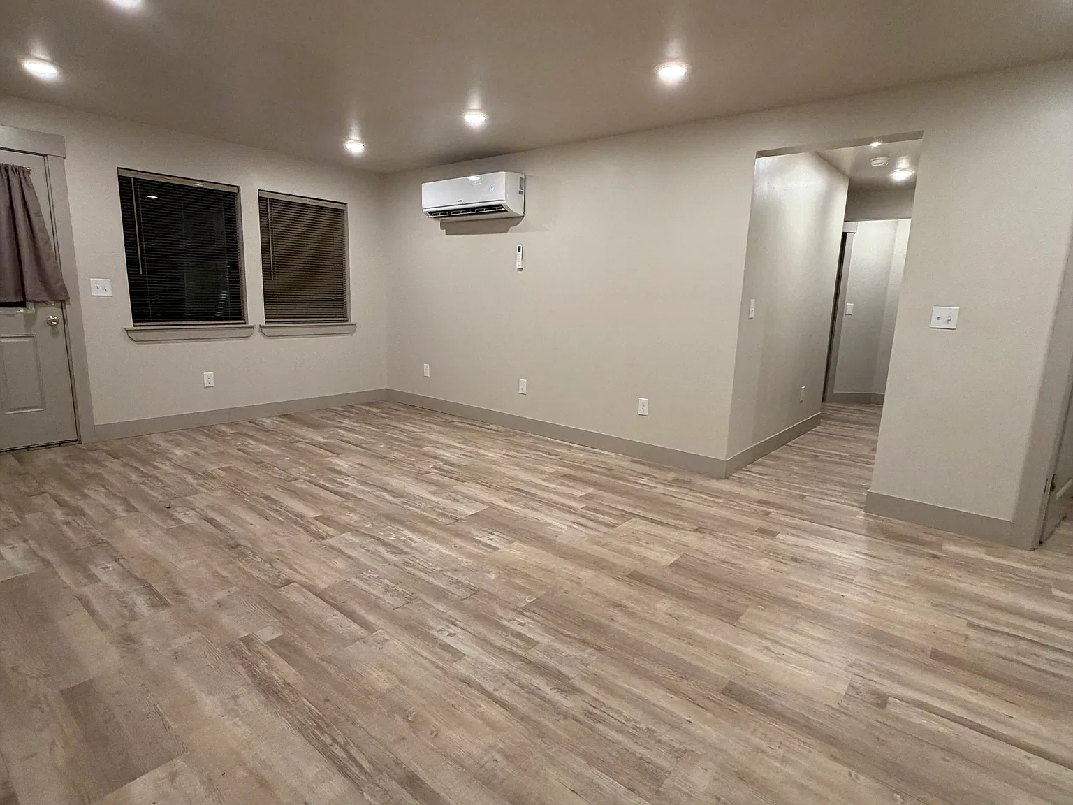 2 bed, $1,700 — Photo 4