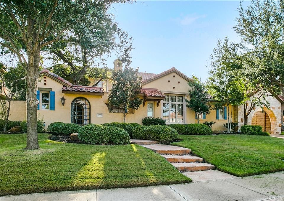 1st image of 12042 Venice Ct