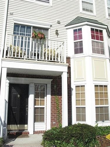 1st image of 50 Pine St #C900i-9i