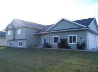 2000 Viking Ave, Holmen, WI 54636