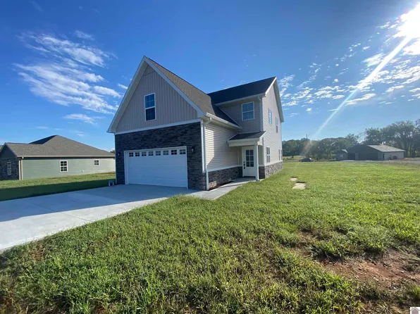 32 Stonegate Dr, Cadiz, KY 42211
