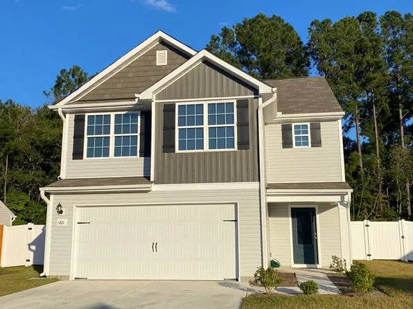 1611 Gate Hill Rd SE, Bolivia, NC 28422