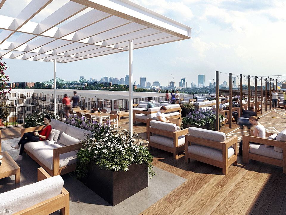 -Everett-ma-exterior-roof-deck