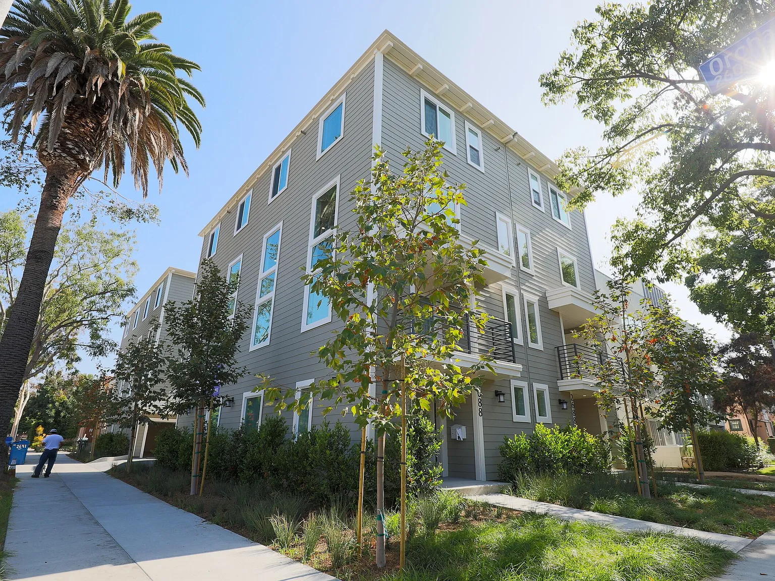 Aquila Townhomes on Orchard Ave — Photo 2