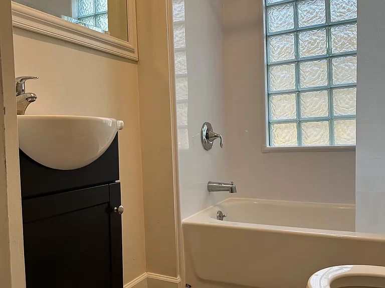 2329 Park Ave #2 — Photo 12
