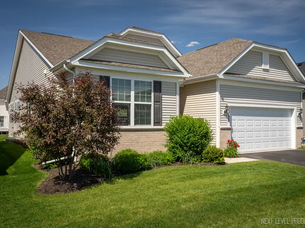 3311 Empress Dr, Naperville, IL 60564