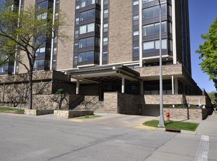 207 5th Ave SW APT 1001, Rochester, MN 55902