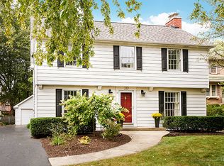 232 N Park Blvd, Glen Ellyn, IL 60137