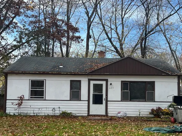 605 Walton Ave, Michigan City, IN 46360