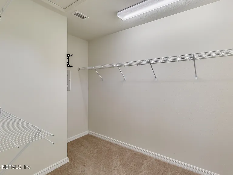 7021 Buroak Ct — Photo 17