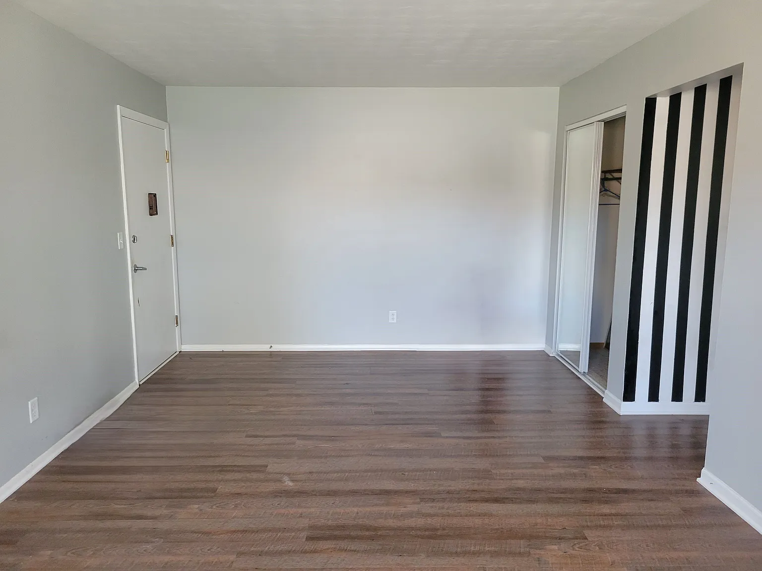 2 bed, $1,450 — Photo 3