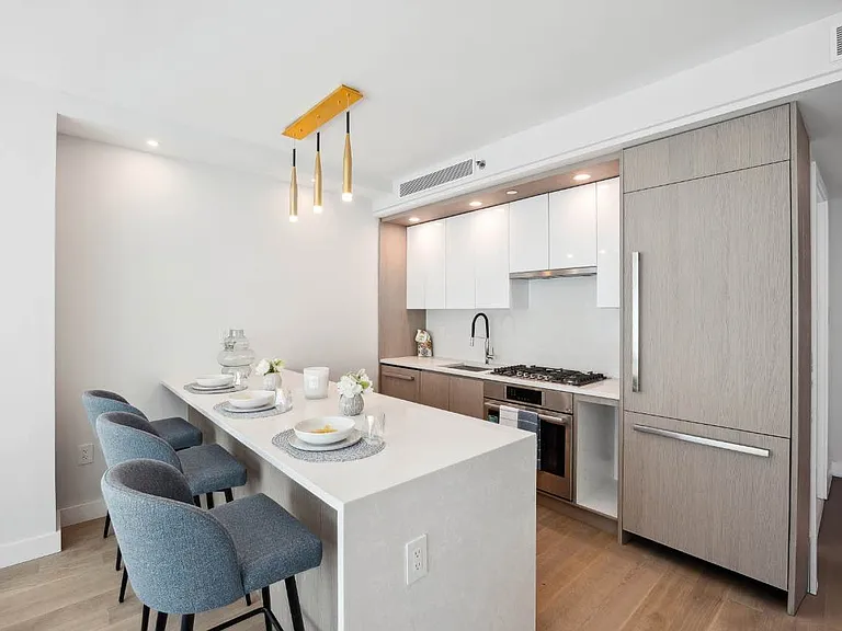 38-20 Parsons Blvd #710 — Photo 20