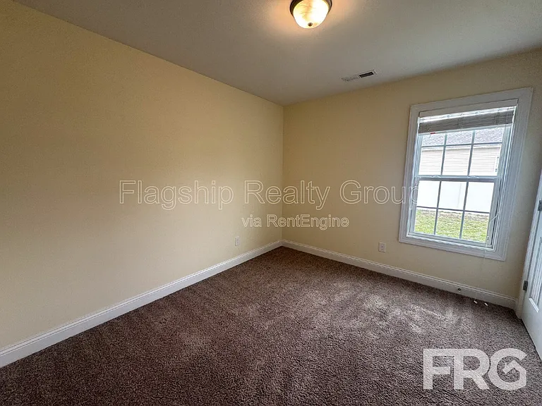 118 Quail Hollow Dr — Photo 16