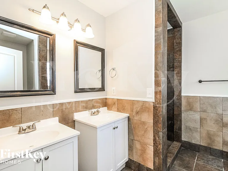 7240 Orchard Path Dr — Photo 9