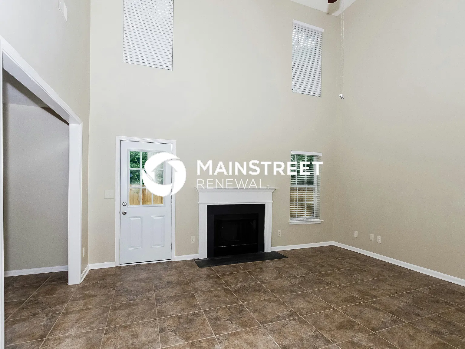 7929 Bristle Ln — Photo 3